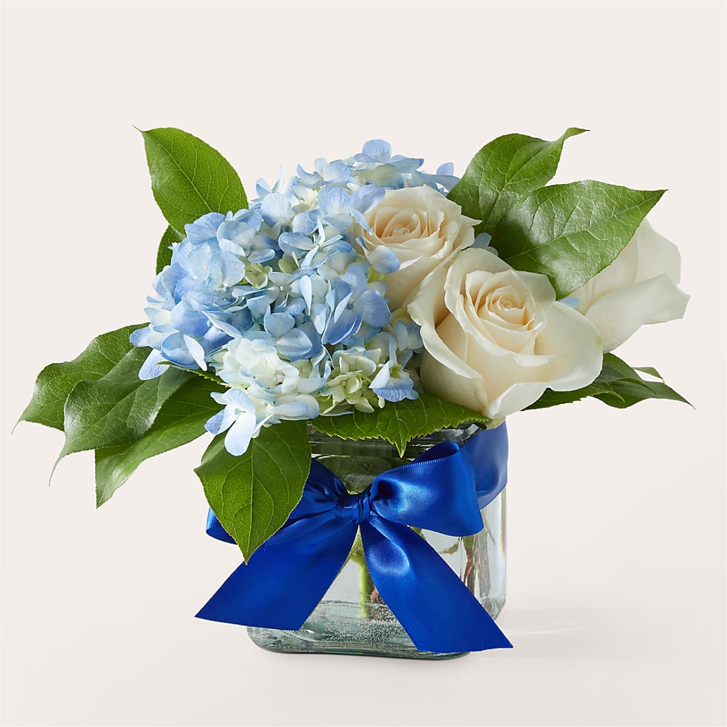 Sky Blue Delight Bouquet – Floral Elegance By Jourdain, Inc., Columbia SC