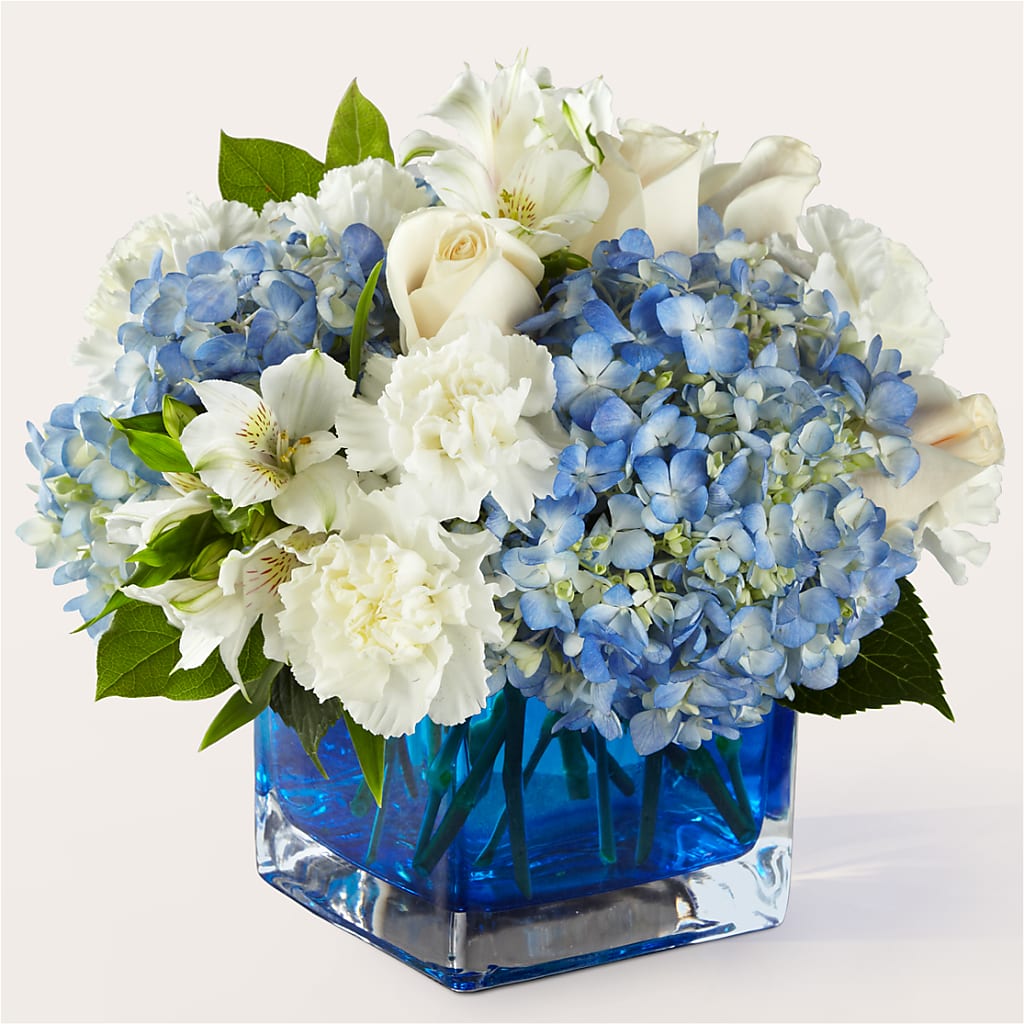 Soothing Waters Bouquet – Floral Elegance By Jourdain, Inc., Columbia SC