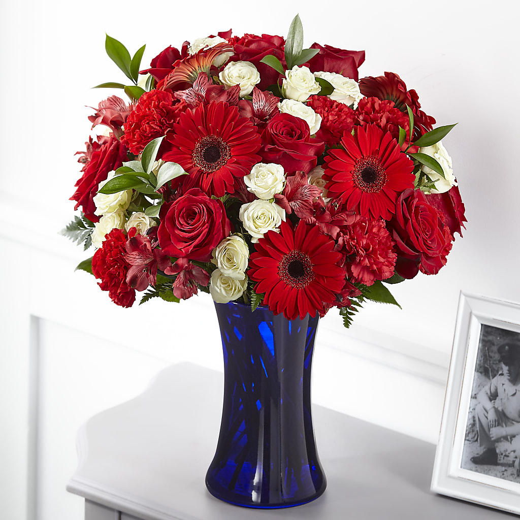 Hearts Embrace Bouquet – Floral Elegance By Jourdain, Inc., Columbia SC