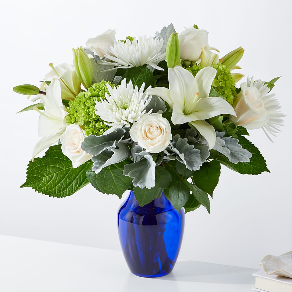 Snowy Dreams Bouquet – Floral Elegance By Jourdain, Inc., Columbia SC