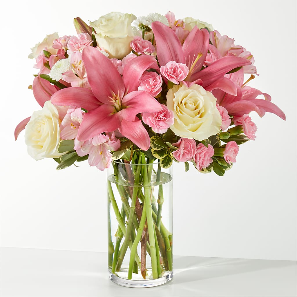 Piece of Cake Bouquet – Floral Elegance By Jourdain, Inc., Columbia SC