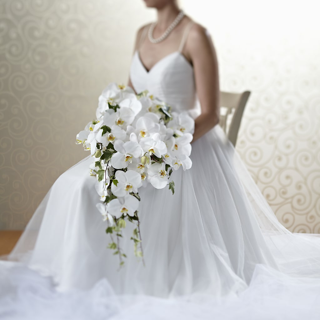 Classic White Bouquet – Floral Elegance By Jourdain, Inc., Columbia SC