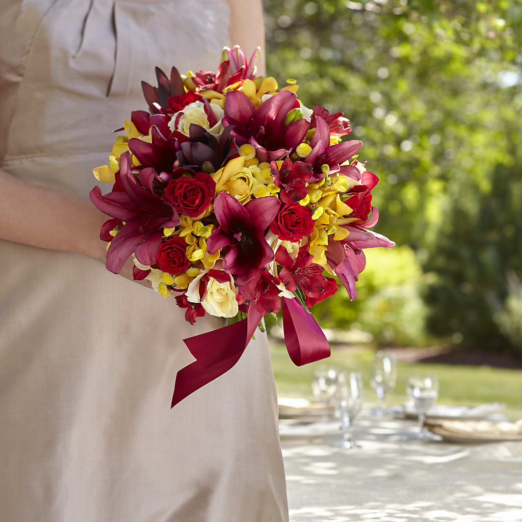 Sunningdale Bouquet – Floral Elegance By Jourdain, Inc., Columbia SC
